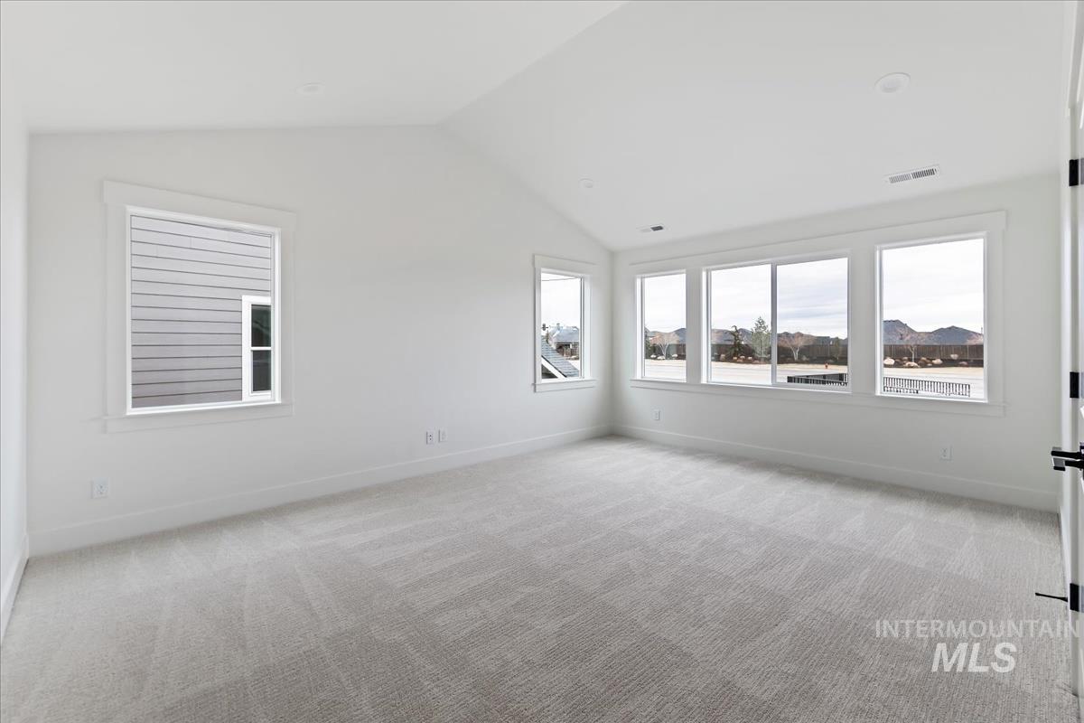 2527 East Cavern Drive Meridian, ID 83642 - Photo 35 of 41