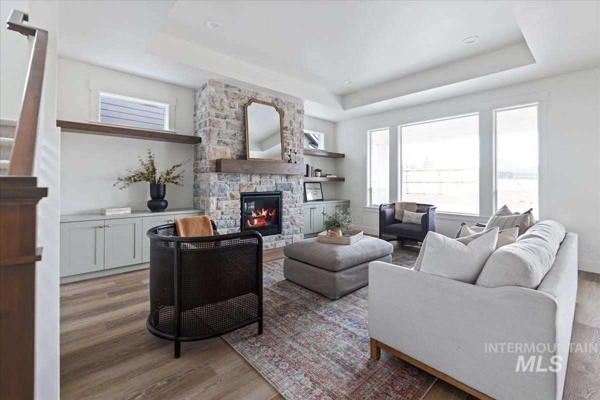 2527 East Cavern Drive Meridian, ID 83642 - Photo 7 of 41