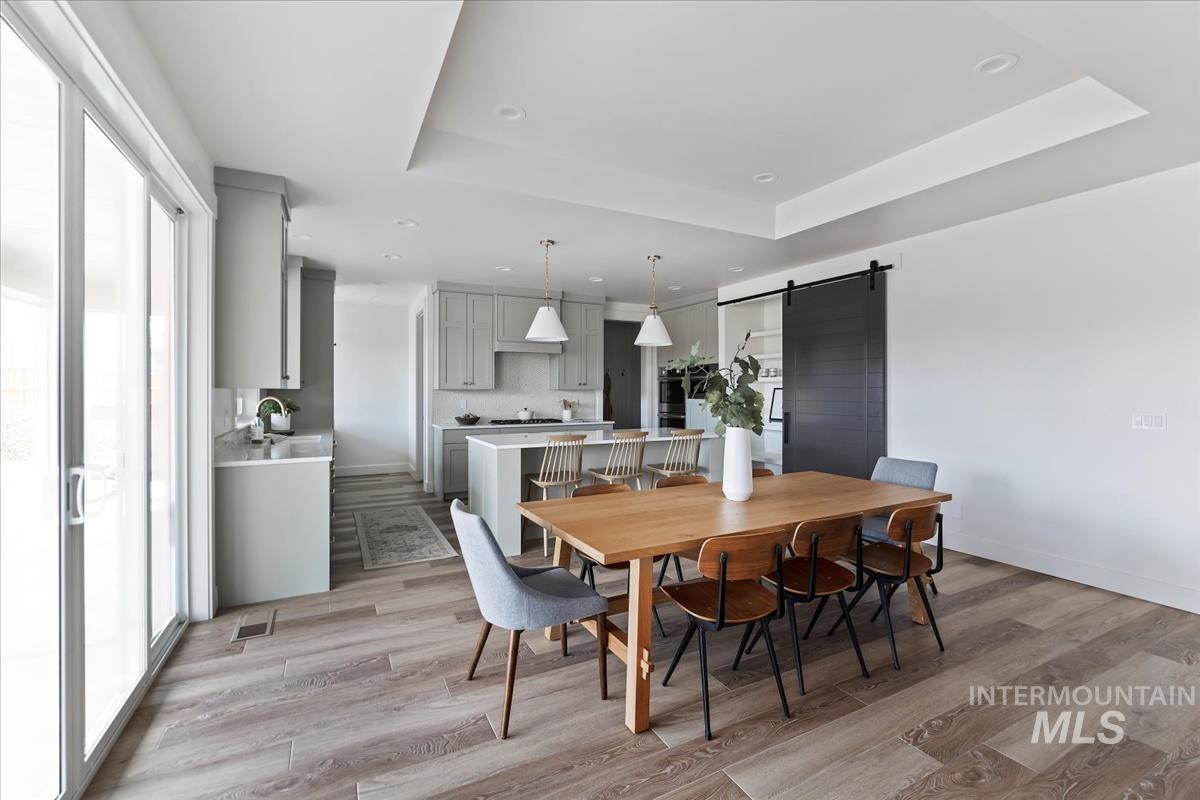 2527 East Cavern Drive Meridian, ID 83642 - Photo 8 of 41