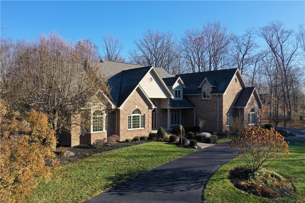 8037 Sargent Ridge Indianapolis, IN 46256 - Photo 2 of 34 Gallery Image 2