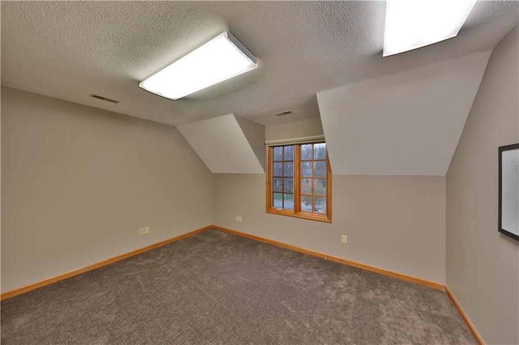 8037 Sargent Ridge Indianapolis, IN 46256 - Photo 26 of 34 Gallery Image 26
