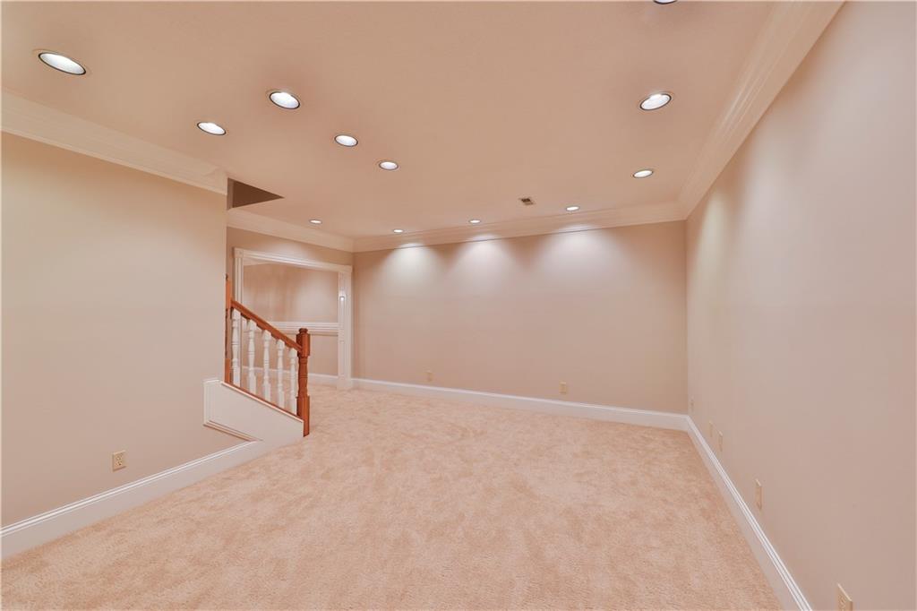 8037 Sargent Ridge Indianapolis, IN 46256 - Photo 27 of 34 Gallery Image 27