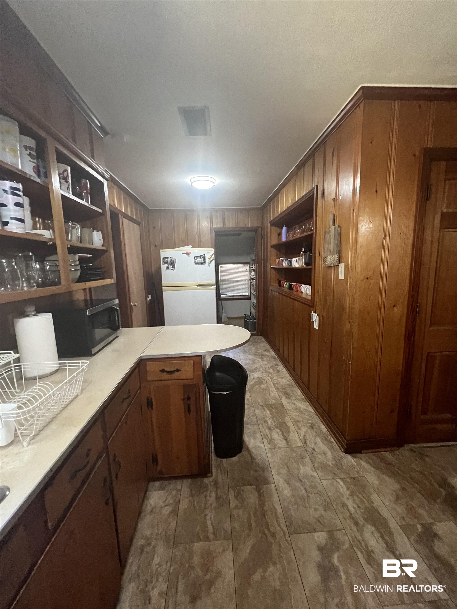 5410 West Colonial Circle Mobile, AL 36618 - Photo 6 of 16