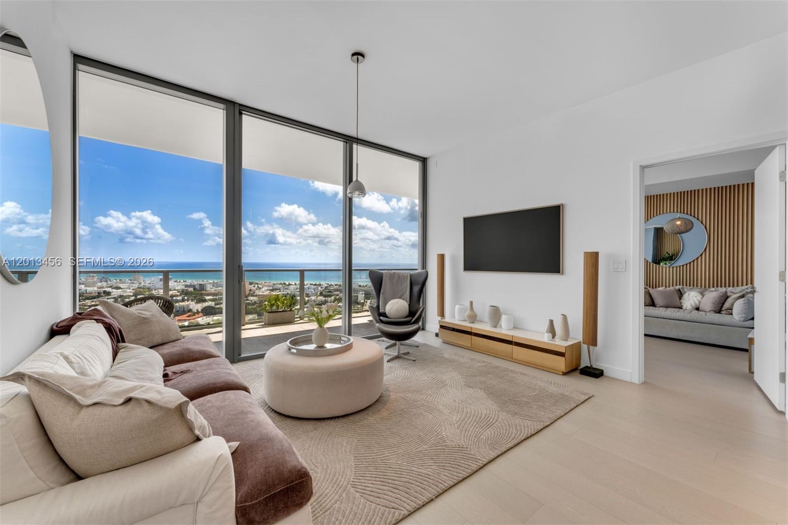 500 Alton Road, Unit 2904 Miami Beach, FL 33139 - Photo 5 of 22