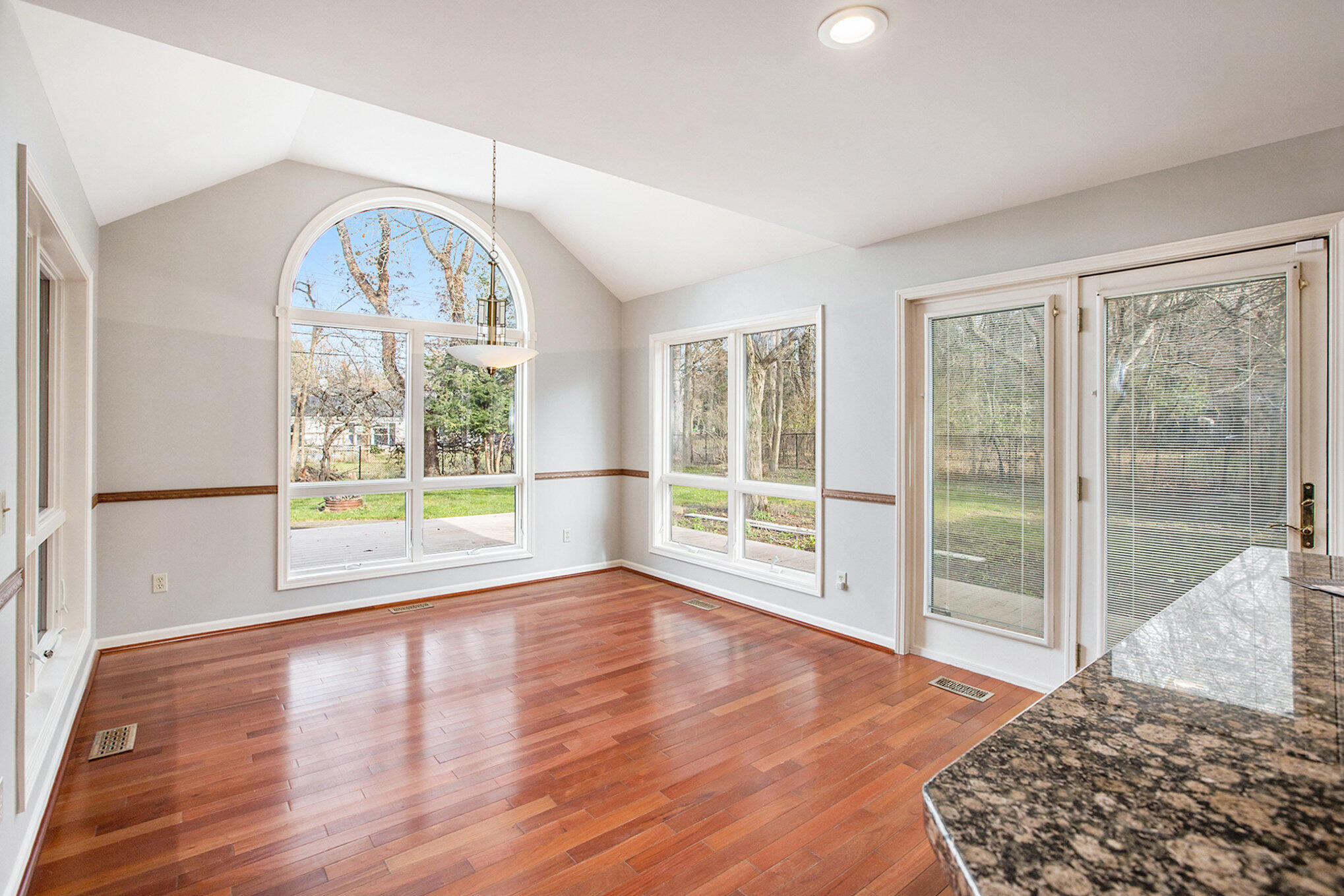 3680 Miller Road Ann Arbor, MI 48103 - Photo 16 of 52 Dining