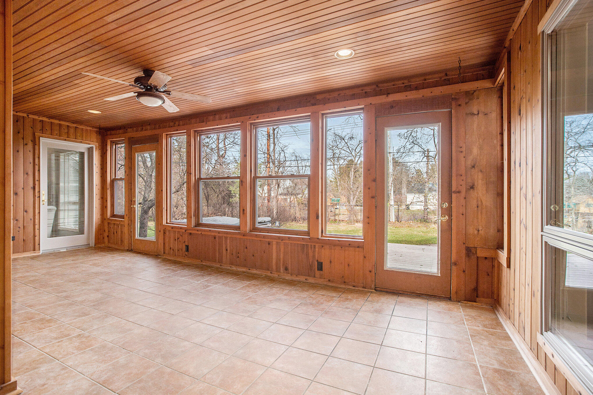 3680 Miller Road Ann Arbor, MI 48103 - Photo 29 of 52 3 Seasons room