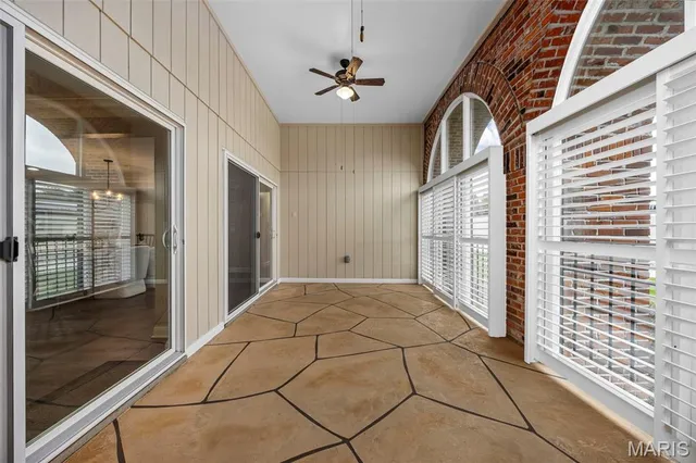 $410,000 | 14300 East Conway Meadows Court, Unit 302, Chesterfield, MO 63017