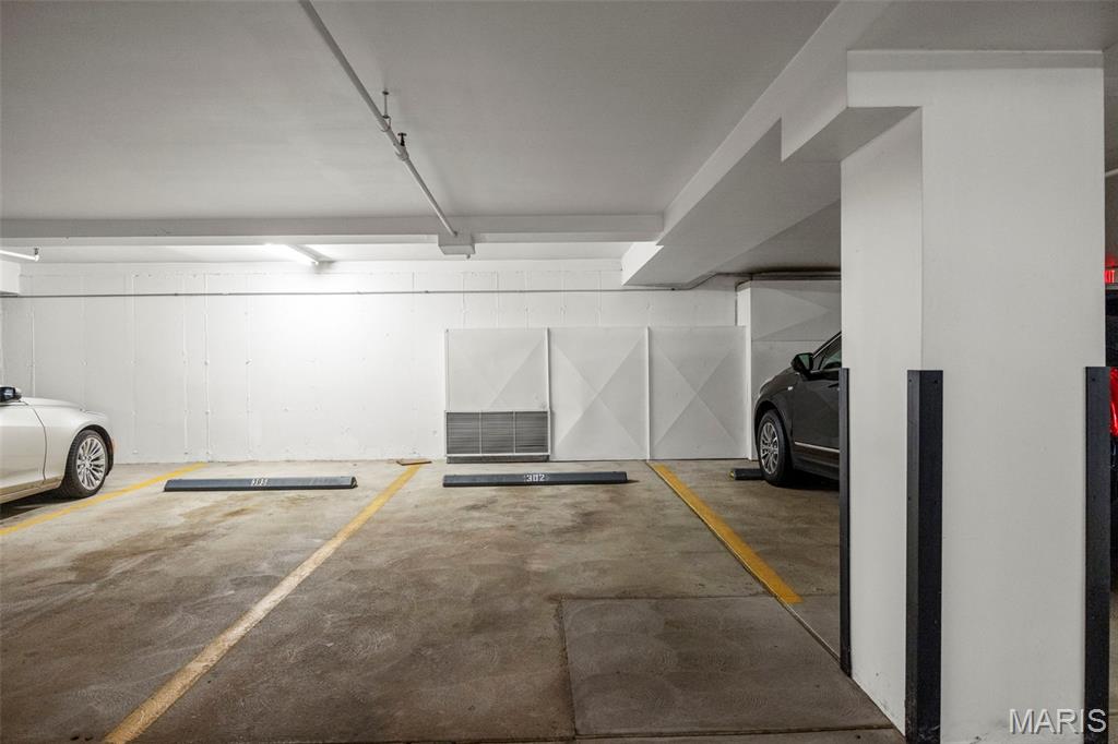 14300 East Conway Meadows Court, Unit 302 Chesterfield, MO 63017 - Photo 36 of 41