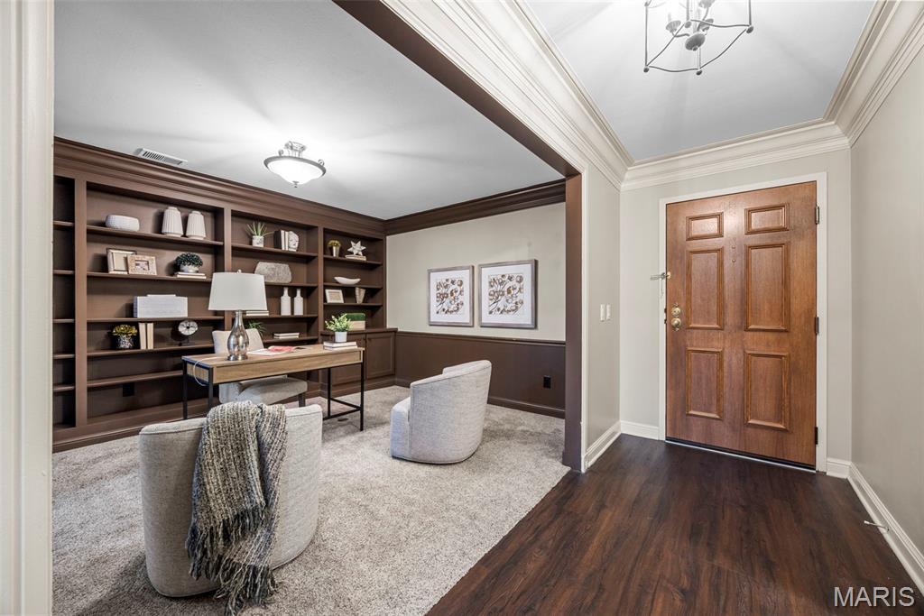 14300 East Conway Meadows Court, Unit 302 Chesterfield, MO 63017 - Photo 4 of 41