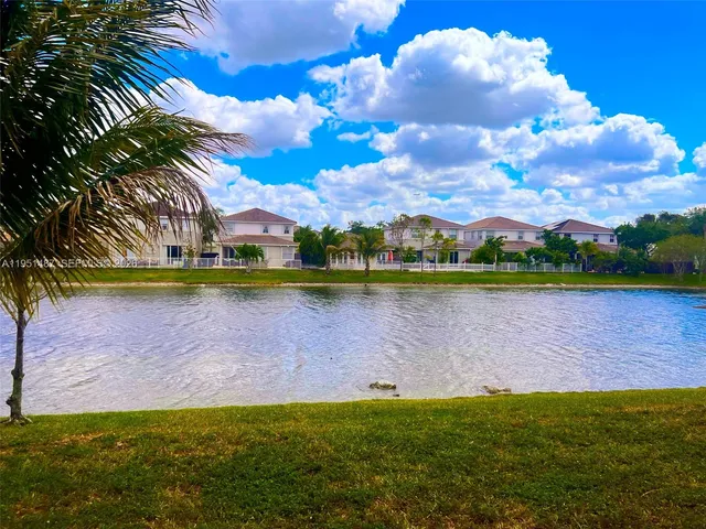 $4,650 | 11336 Northwest 47th Lane, Doral, FL 33178