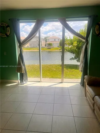 $4,650 | 11336 Northwest 47th Lane, Doral, FL 33178