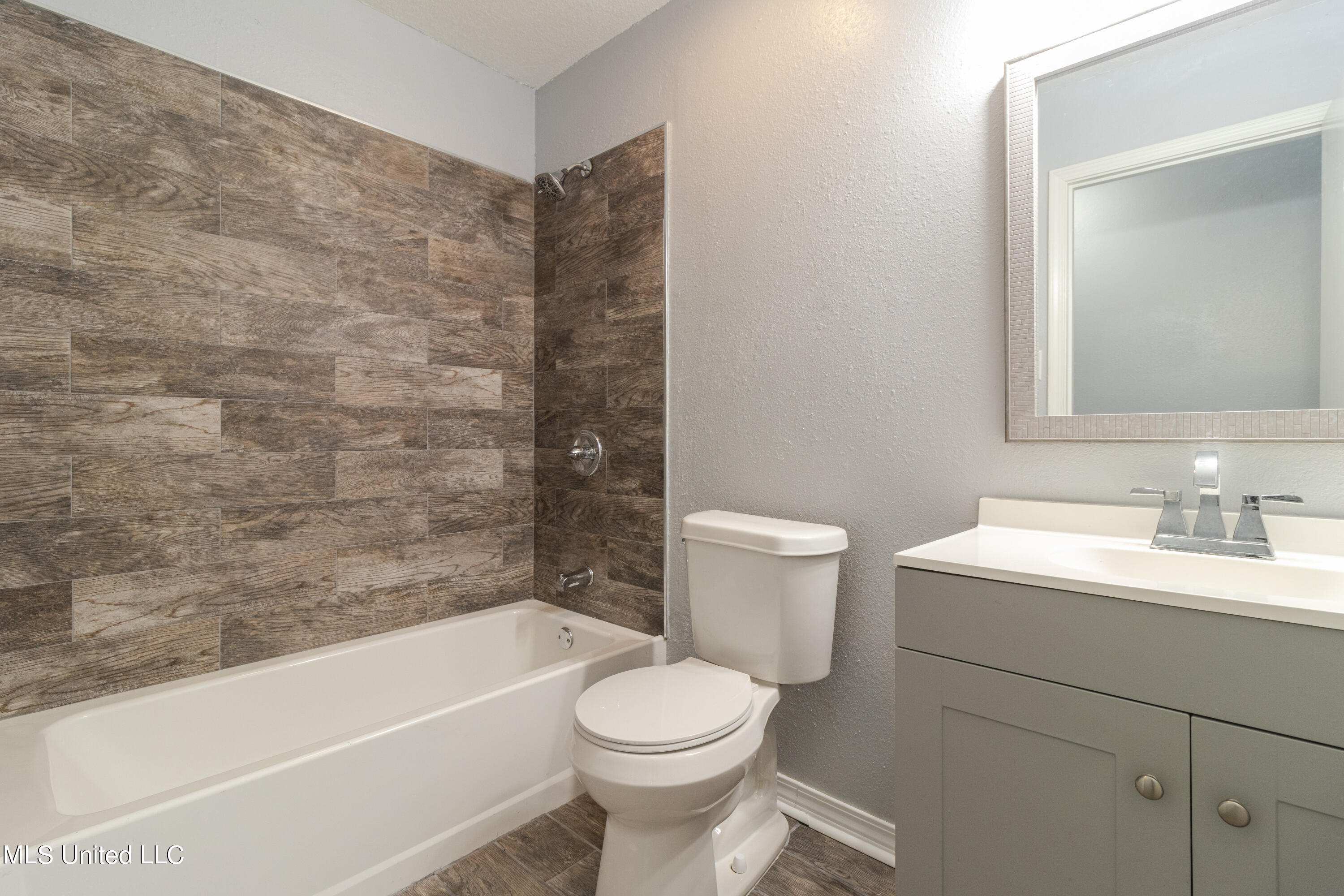 801 Hemlock Road Gulfport, MS 39503 - Photo 14 of 17 IMG_1563