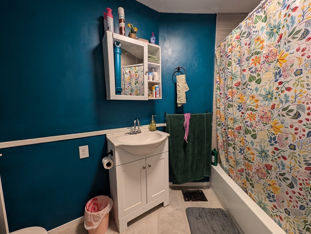 128 Intervale Road Wilton, NH 03086 - Photo 23 of 27 Gallery Image 23