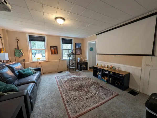 $334,000 | 128 Intervale Road, Wilton, NH 03086