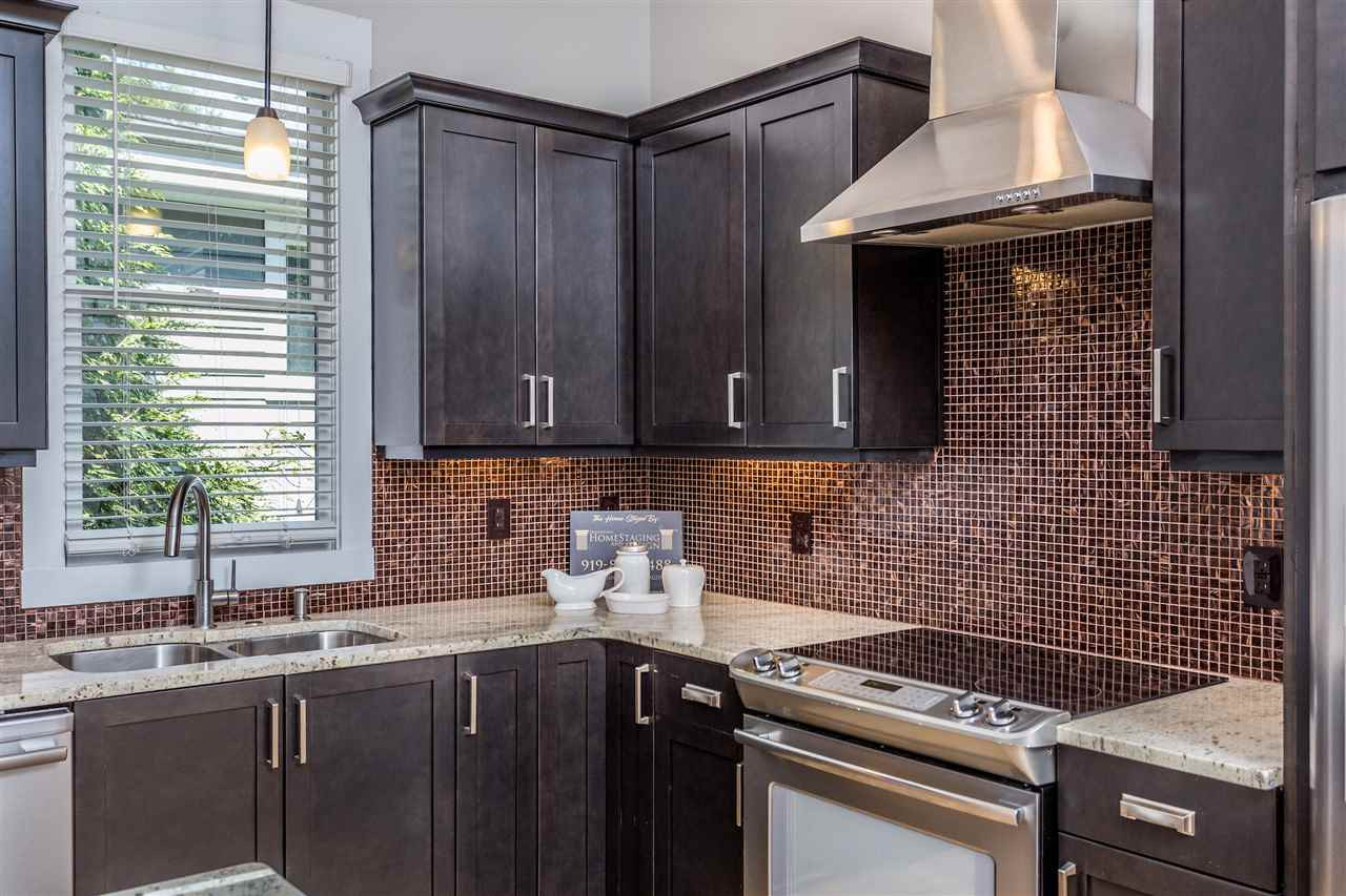 512 South Saunders Street Raleigh, NC 27603 - Photo 4 of 25 Photo 4