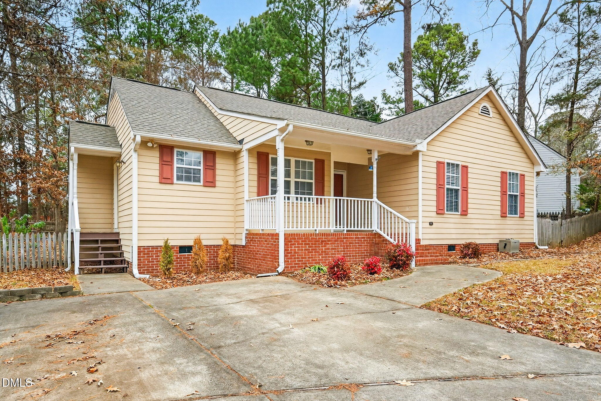 503 Forge Road Durham, NC 27713 - Photo 2 of 20 6-web-or-mls-503 Forge Road (9 of 37)