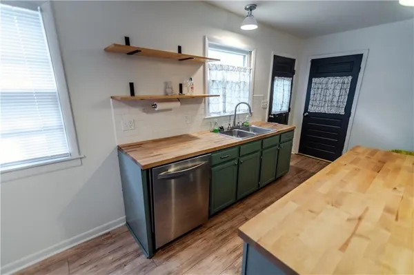 $211,000 | 307 Riley Street, Atchison, KS 66002