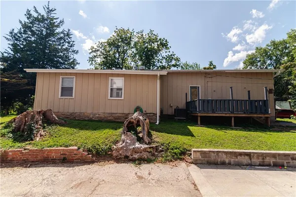 $211,000 | 307 Riley Street, Atchison, KS 66002