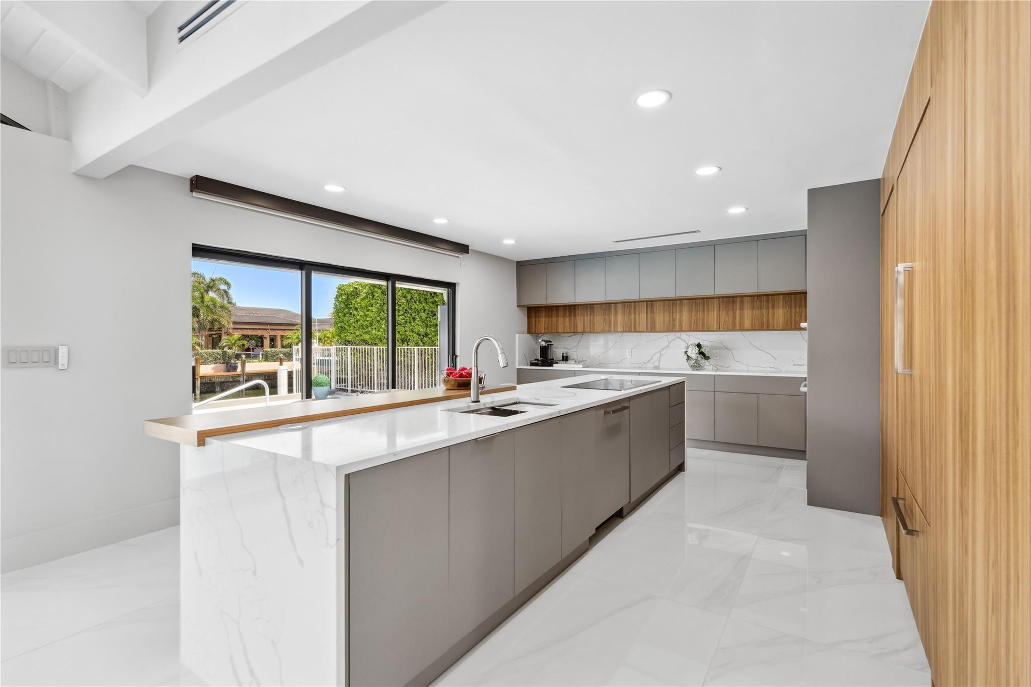 2901 Northeast 46th Street Lighthouse Point, FL 33064 - Photo 20 of 79 Photo 20