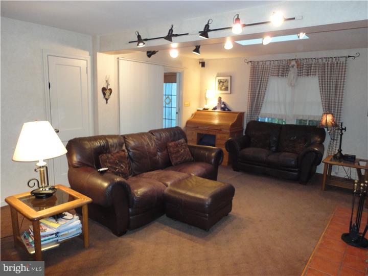 432 Sherman Road Springfield, PA 19064 - Photo 11 of 23