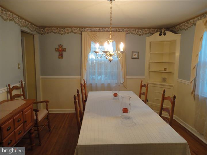 432 Sherman Road Springfield, PA 19064 - Photo 5 of 23