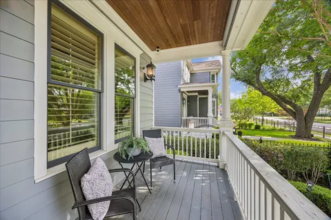 $1,325,000 | 2216 Arlington Street, Houston, TX 77008