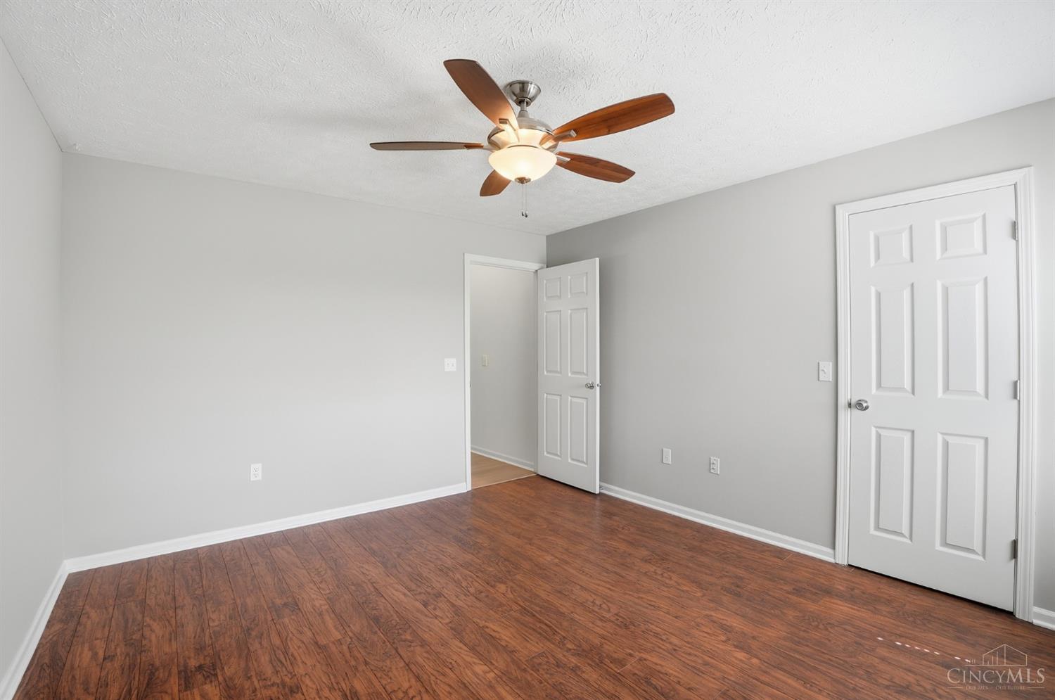 7372 Ridgepoint Drive, Unit 10 Cincinnati, OH 45230 - Photo 29 of 42