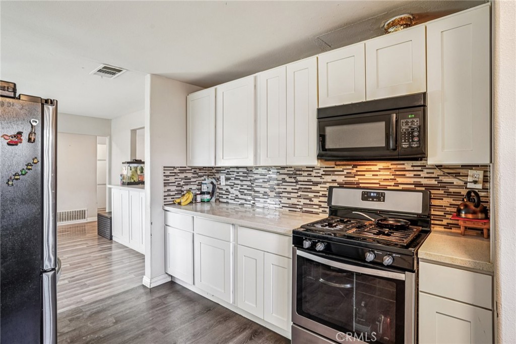 82118 Kenner Avenue Indio, CA 92201 - Photo 11 of 26