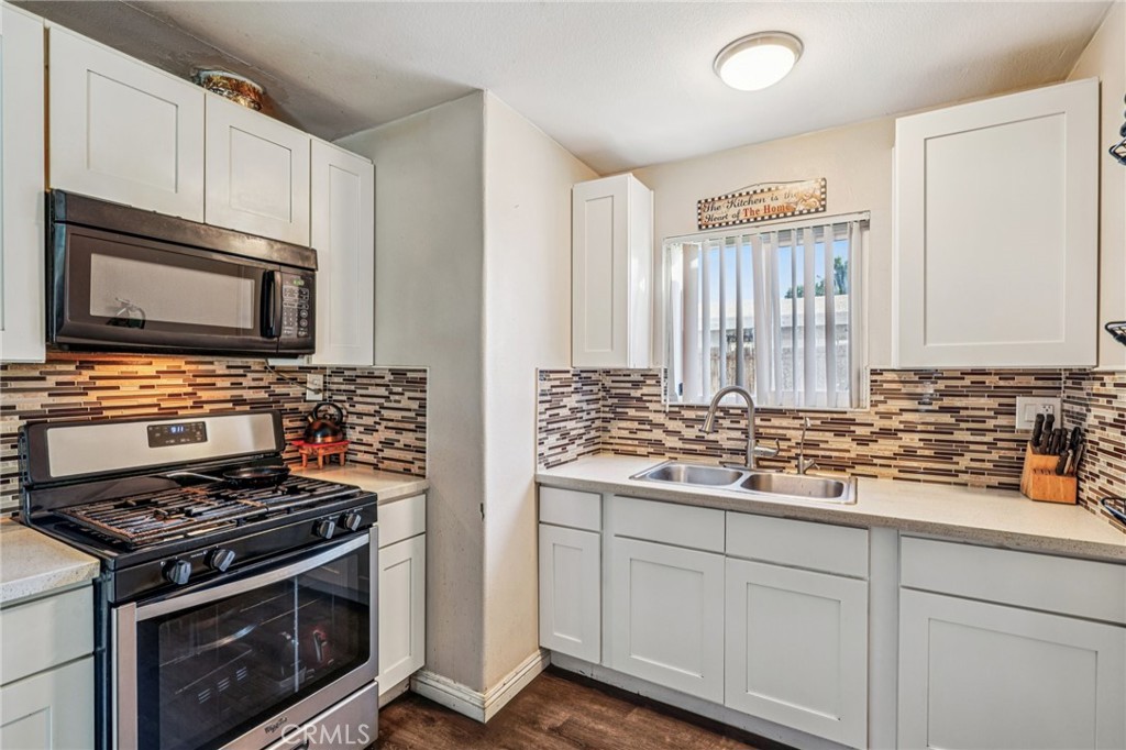 82118 Kenner Avenue Indio, CA 92201 - Photo 9 of 26