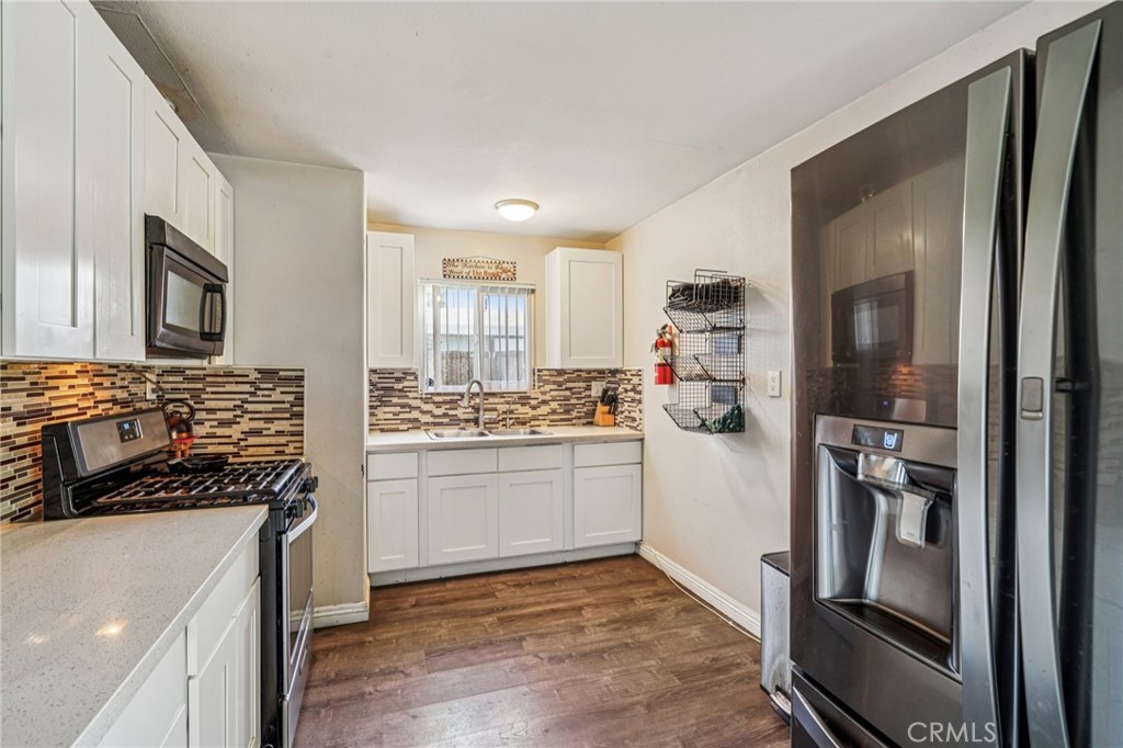 82118 Kenner Avenue Indio, CA 92201 - Photo 10 of 26