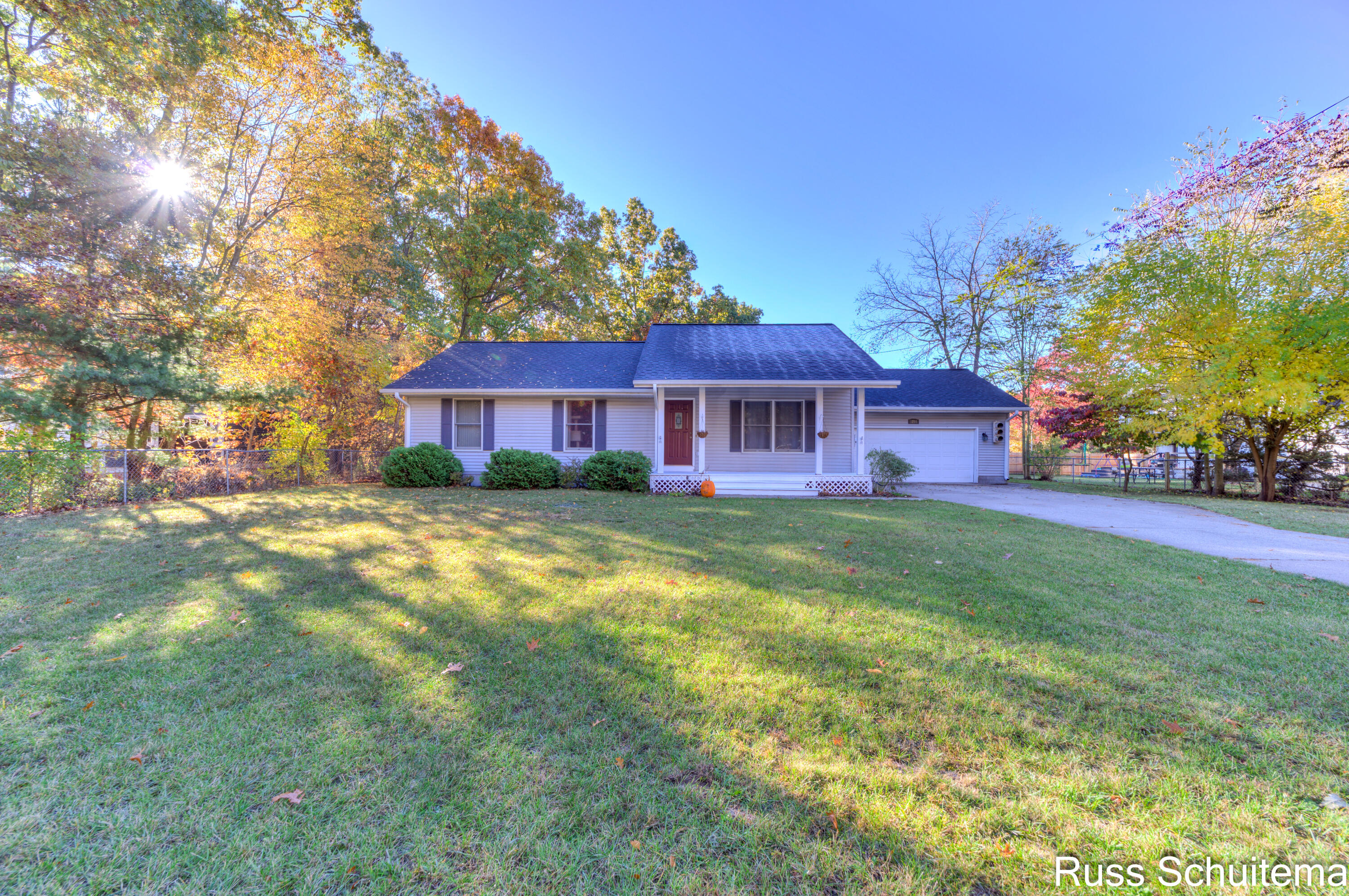 1291 Logan Rd (1 of 52)