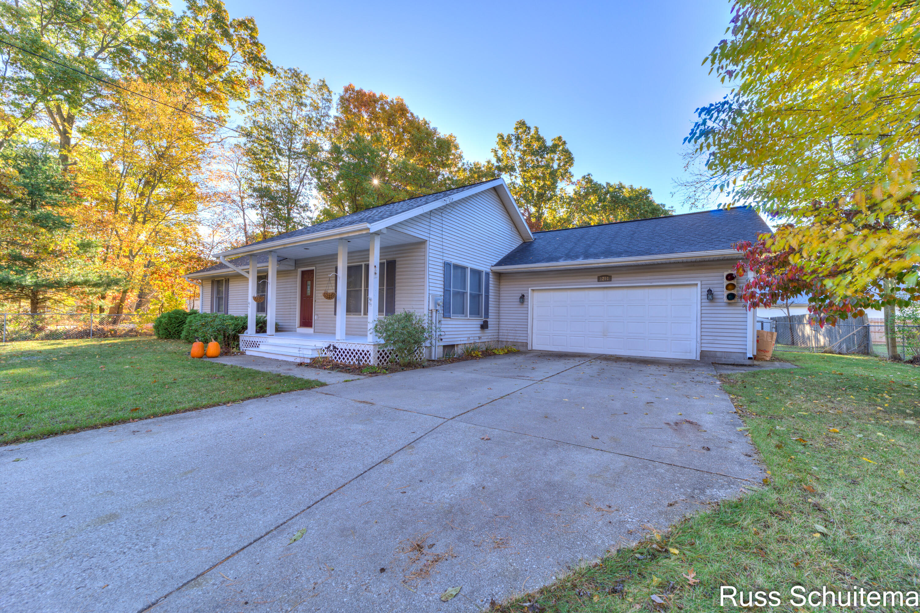 1291 Logan Road Muskegon, MI 49445 - Photo 3 of 52 1291 Logan Rd (3 of 52)