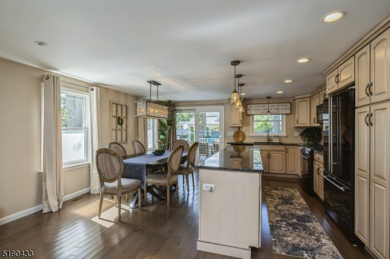 32 Beechwood Road Florham Park, NJ 07932 - Photo 5 of 29