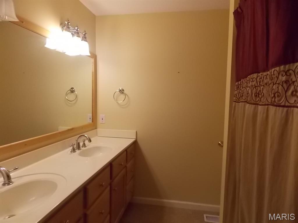 1301 Lurlyn Road Poplar Bluff, MO 63901 - Photo 16 of 21