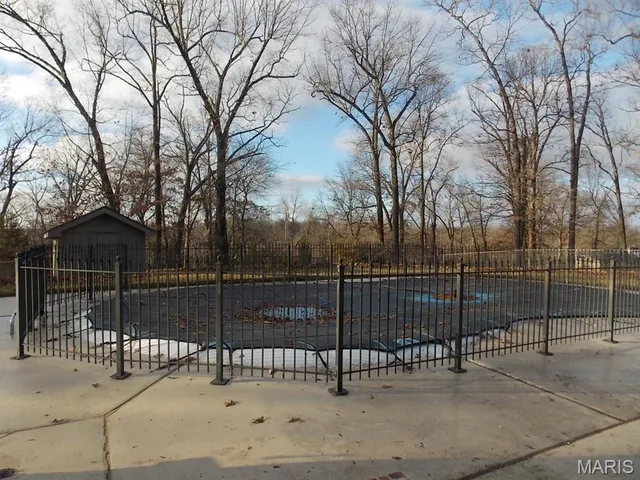 $549,900 | 1301 Lurlyn Road, Poplar Bluff, MO 63901