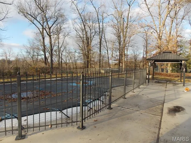 $549,900 | 1301 Lurlyn Road, Poplar Bluff, MO 63901