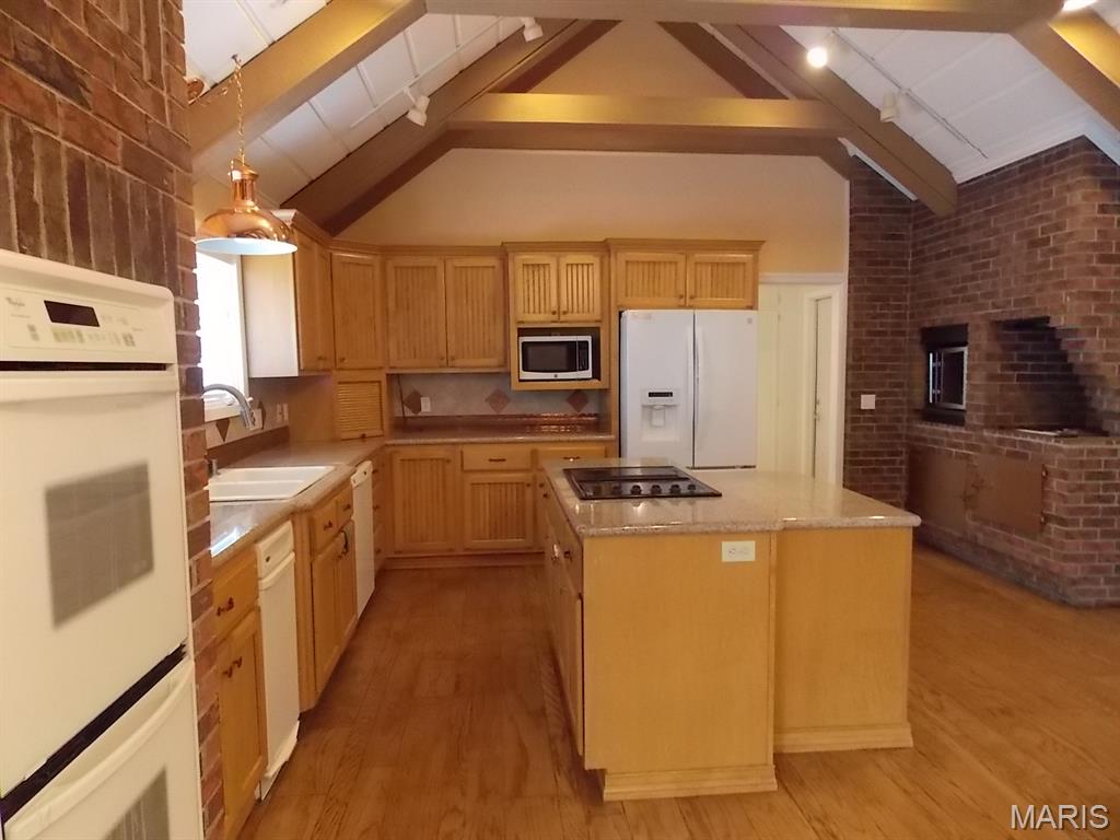 1301 Lurlyn Road Poplar Bluff, MO 63901 - Photo 3 of 21