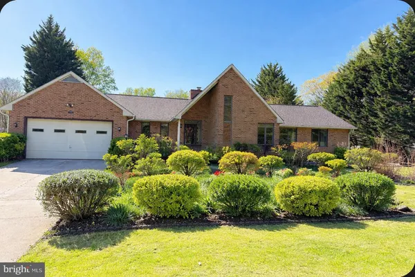 $1,100,000 | 7426 Oakcrest Lane, Clarksville, MD 21029