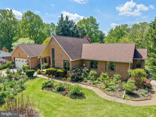 $1,100,000 | 7426 Oakcrest Lane, Clarksville, MD 21029