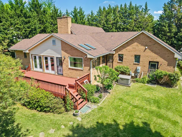 $1,100,000 | 7426 Oakcrest Lane, Clarksville, MD 21029
