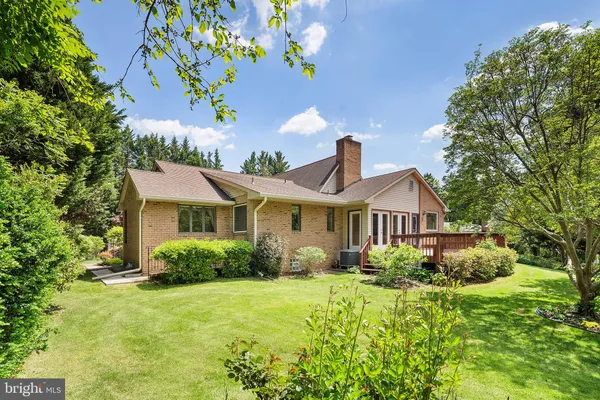 $1,100,000 | 7426 Oakcrest Lane, Clarksville, MD 21029