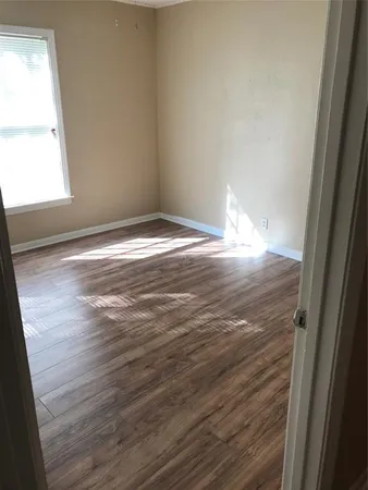 $1,500 | 7428 Gaston Avenue, Fort Worth, TX 76116