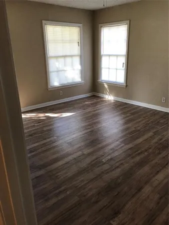 $1,500 | 7428 Gaston Avenue, Fort Worth, TX 76116