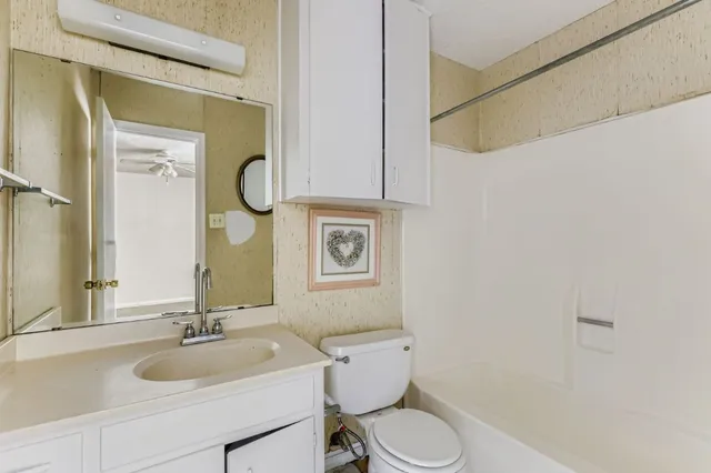 $310,000 | 111 Stubblefield Drive, Elgin, TX 78621