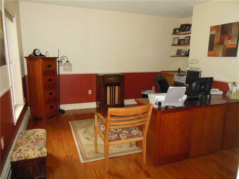 240 Newburgh Road Hermon, ME 04401 - Photo 18 of 35 Family Room.