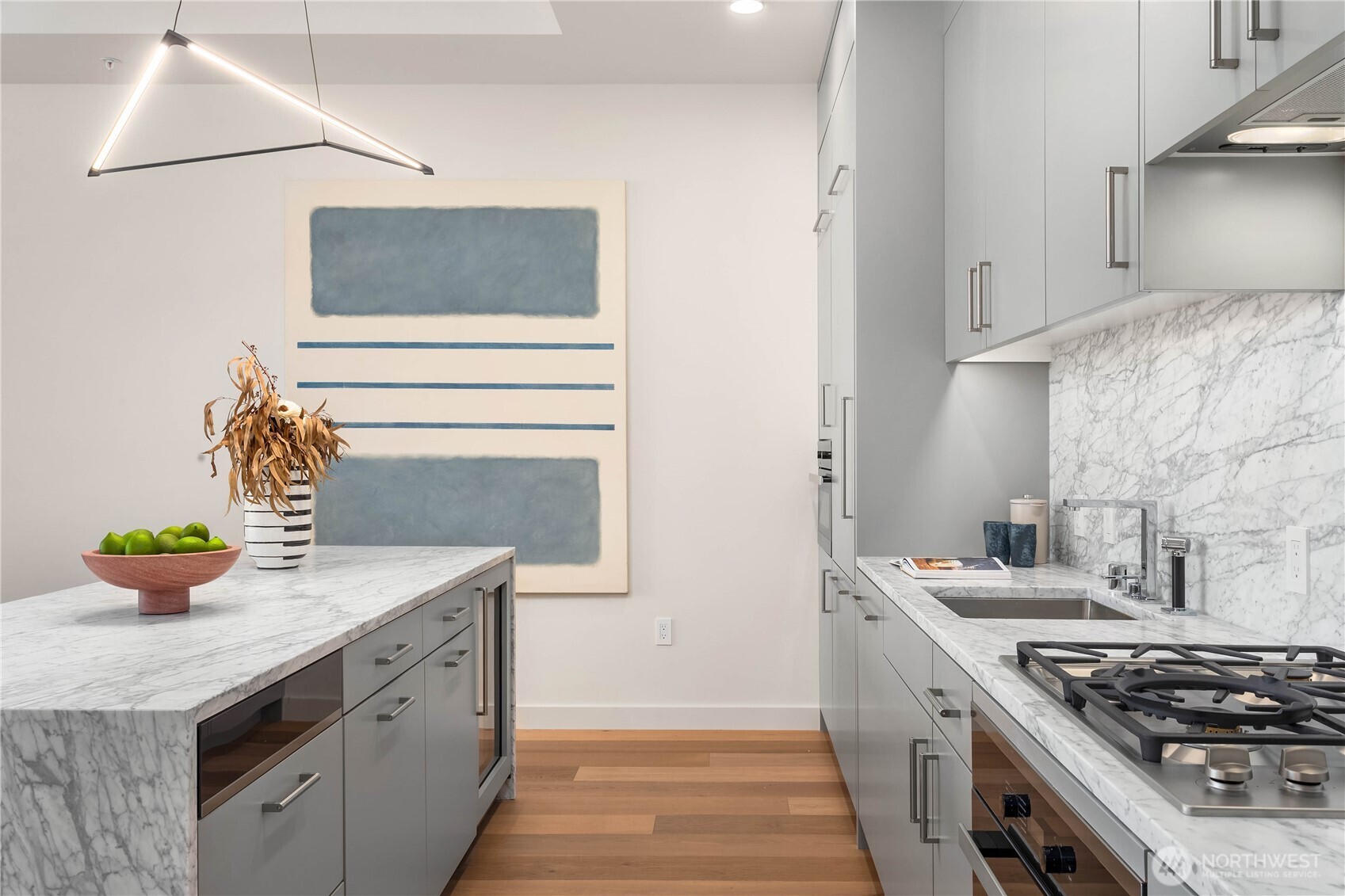 121 Stewart Street, Unit 3703 Seattle, WA 98101 - Photo 8 of 39