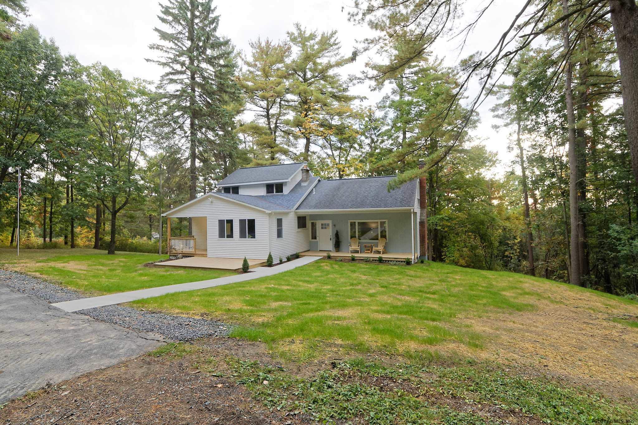 495 Gordon Road Rotterdam, NY 12306 - Photo 1 of 46 Photo 1