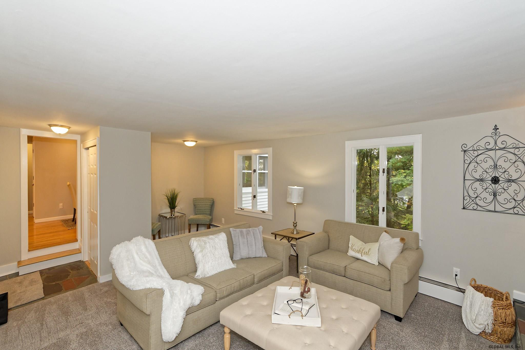 495 Gordon Road Rotterdam, NY 12306 - Photo 8 of 46 Photo 8