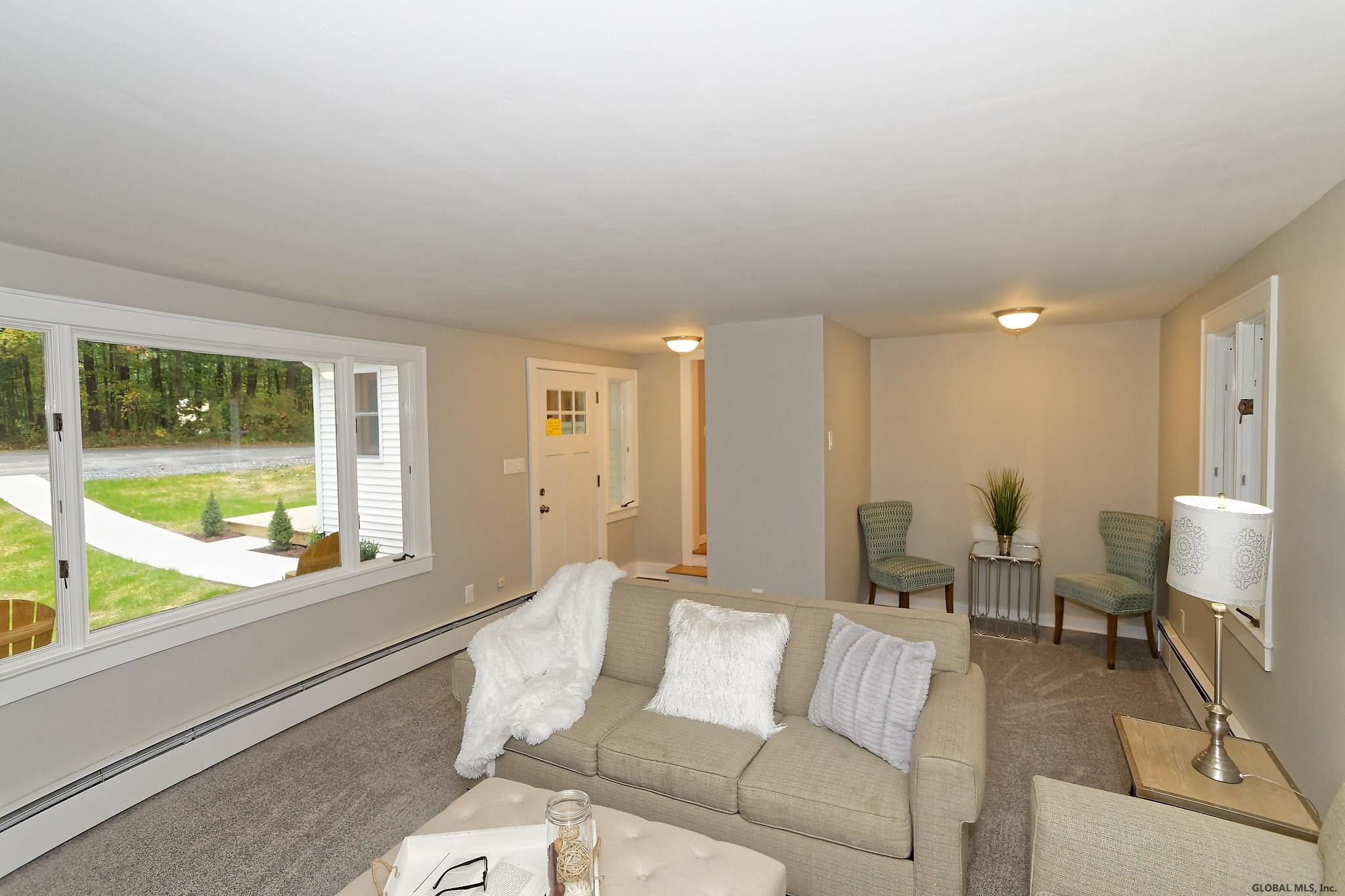 495 Gordon Road Rotterdam, NY 12306 - Photo 9 of 46 Photo 9