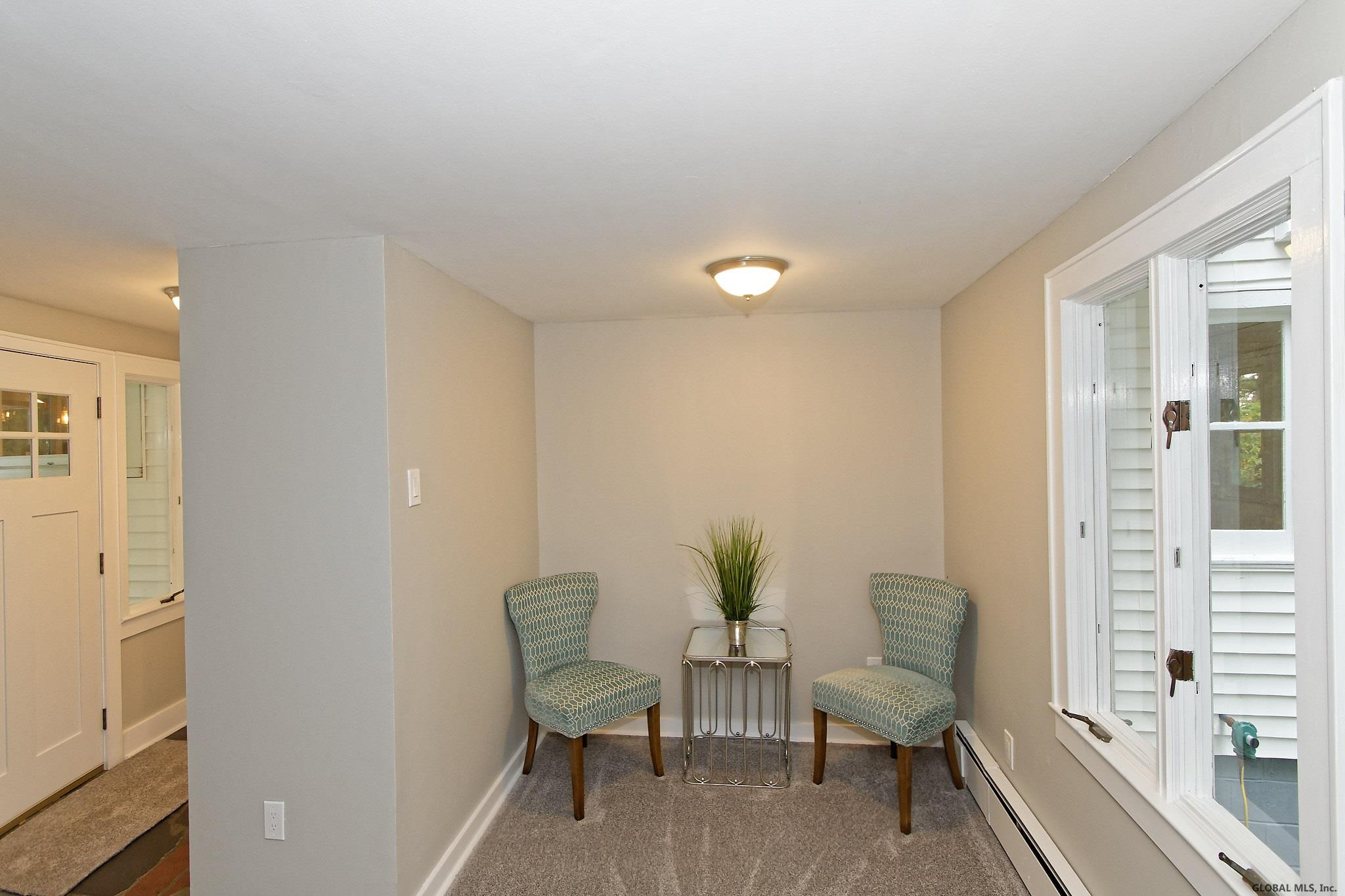 495 Gordon Road Rotterdam, NY 12306 - Photo 10 of 46 Photo 10